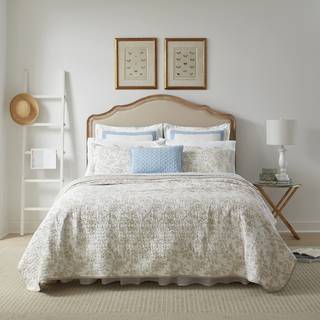 Laura Ashley Home - King Quilt Set Cotton Reversible Bedding With Matching Shams Home Decor for All Seasons (Amberley Biscuit King)