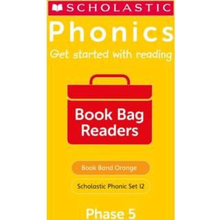 Paul's Dressing-up Box (Set 12)