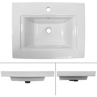 Keramisk håndvask er installeret i håndvasken 605 x 465 mm