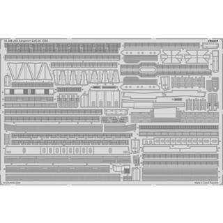 USS Sangamon CVE-26 TRUMPETER