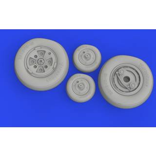 Gannet wheels  AIRFIX