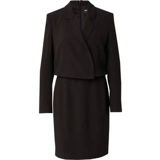 Tailored kjole i mat stof