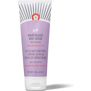 First Aid Beauty - Kp Body Scrub Strawberry - Bodyscrub Med Aha Jordbærduft Omgående Virkning - 226g - For Women