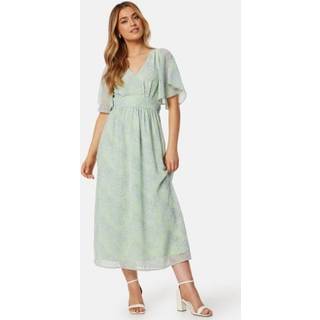 Butterfly Sleeve Midi Dress