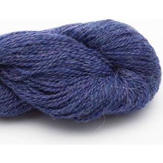 BC Garn Babyalpaca 10/2 RAS 136 Indigo Blå RAS Indhold: 100% Alpaca Vægt/længde: 50 g. = ca. 250 meter Anbefalede pinde: 2.5-4mm Strikkefasthed: 10 x 10 cm = 31 m x 42 r Vask: Håndvask/ Tåler ikke tørretumbling.