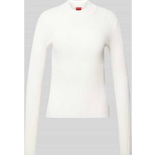 Sweater med slim fit og ribstruktur