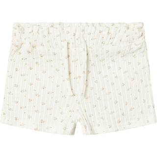 Lil Atelier Coconut Milk Blomstrede Shorts