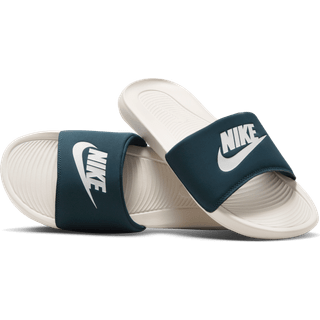 Nike Nike Black/White Victori One Sliders