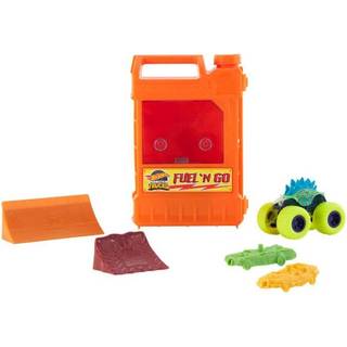 Hot Wheels Monster Trucks Fuel 'N Go Playset