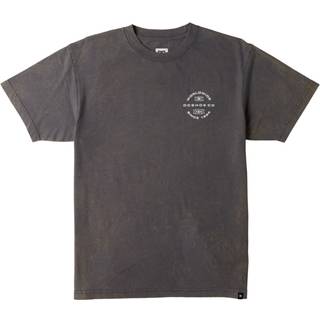 DC Around Here T-shirt - M - magnet rain wash
