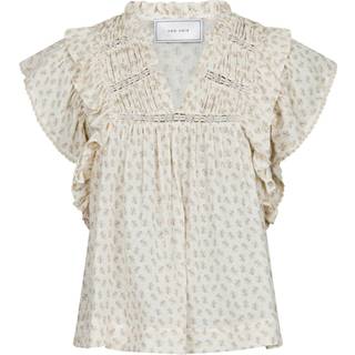 Neo Noir - Jayla Basic Blossom Top - Creme