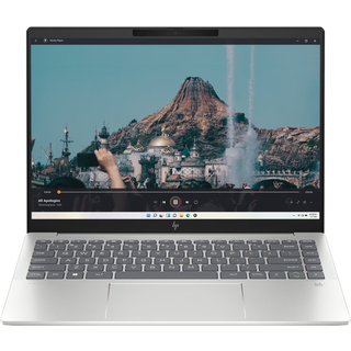 HP Pavilion Plus 14-ey0001no 14" 2.8K 120Hz OLED Ryzen 7 16GB 512GB SSD 780M Win 11 Natural Silver