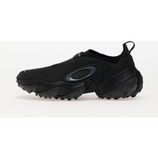 Edge Icon Sneaker in Blackout - 6