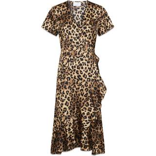 Magga Leo Kjole, Leopard, 34