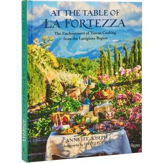 At The Table Of La Fortezza