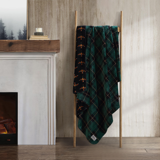 Eddie Bauer - Pladetppe Vendbart plys-fleece-sengetj Boligindretning til alle rstider Oeko-Tex-certificeret (Capitol Hill Plaid Green 60"""" x 7
