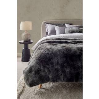 Next Loulou Faux Fur Sengetæppe