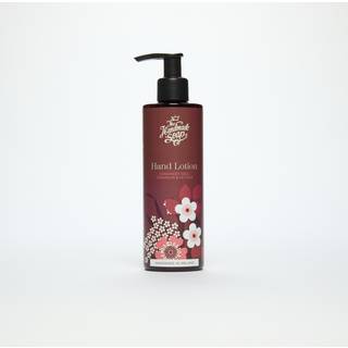 The Handmade Soap Collection Coriander Seed, Geranium & Vetiver Hand Lotion 250 ml (520,00 kr / 1 l) - 250 ml