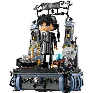 LEGO Wednesday 76780 Wednesday Addams-figur