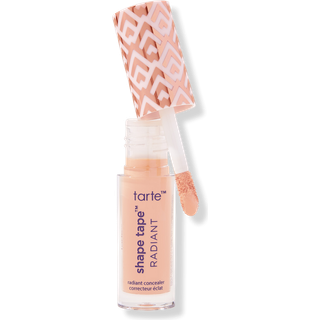 tarte-formet tape strlende medium dkkende concealer - 27B lys-medium beige (lys til medium hud med klige lyserde undertoner) - rejsestrrelse