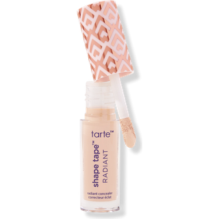 tarte form tape strlende medium dkkende concealer - 20B lys (lys hud med klige lyserde undertoner) - rejsestrrelse