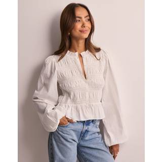 Nelly - Hvid - Flirty Smock Blouse - EU 38