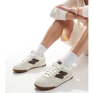New Balance Unisex RC42 i Hvid/Brun/Brungrå Suede/Mesh, Størrelse 42
