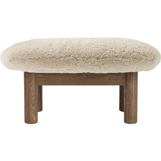 Audo Copenhagen Brasilia Ottoman Valnød - Fodskamler Fåreskind Sheepskin Nature - 71022-005738