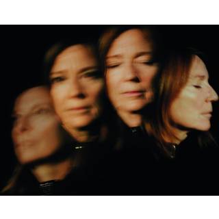 Beth Gibbons - Lives Outgrown