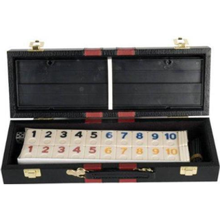 Deluxe Rummy med plastikstativer, 106-brikker sæt, Inkluderer instruktioner, til 2-4 spillere