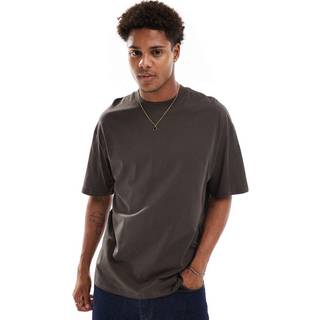 Ensfarvet T-shirt