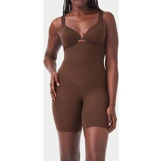 SPANXsculpt Seamless Power Høj talje Mid-Thigh Shortslarge
