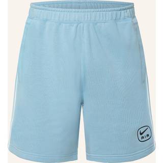 Nike shorts herre