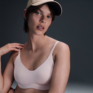 bh Nike W NK ALATE MINIMALIST LS BRA fq3550-207 Størrelse S C-E