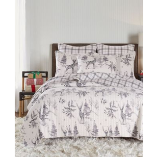 Levtex Home - Sleigh Bells Quilt - Full/Queen Holiday Quilt 88x92 - Juletr? og rensdyr - Gr? og hvid - Vendbar - Bomuld/poly