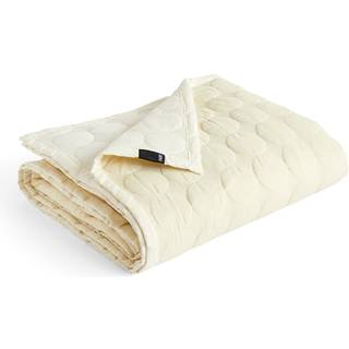 HAY Mega Dot sengetæppe organic 235x245 cm Ivory