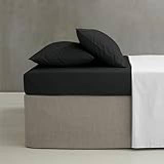 Catherine Lansfield Catherine Lansfield Black Percale Fitted Sheet