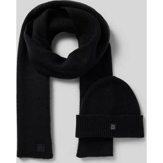 HUGO Zaso Scarf And Beanie Gift Set Black