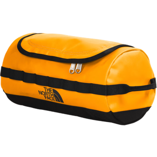 The North Face Base Camp L toilettaske (SUM GOLD/TNF BL (4WP))