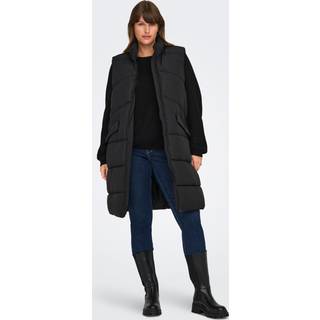 Carmatilde Vest
