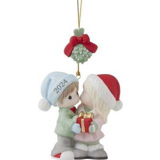 Precious Moments 2024 par julepynt | Vores f?rste jul sammen dateret 2024 par bisque porcel?ns ornament | Ferie D? Kor & gaver