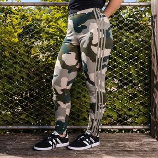 Essentials 3-Stripes Camo Print 7/8 Length Leggings - Silver Pebble - M