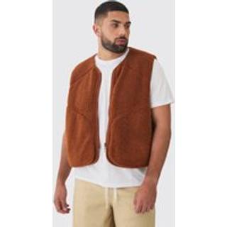 Mens Plus Boxy Borg Pocket Detail Gilet In Tan