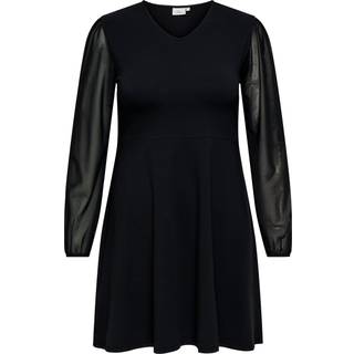 Carelva Kort Kjole - S-42/44