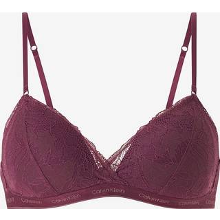 Modern Lace Triangle
