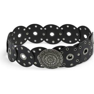 Oline Bælte, Black