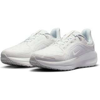 Nike Nike White Winflo 11 GORE-TEX Road Running Trainers