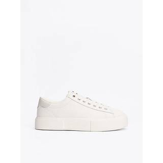 Flatform Trainers