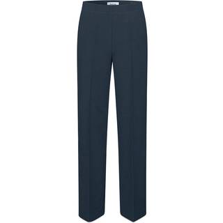 Nelli Bukser, Navy Sky, M