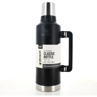 Stanley The Classic Legendary Bottle 2.3 L Matte Black Pebble, OneSize